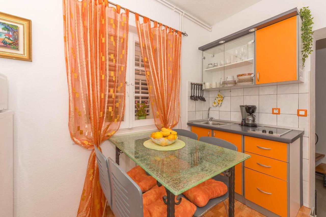 Premium Center Apartments Baška Voda Eksteriør bilde